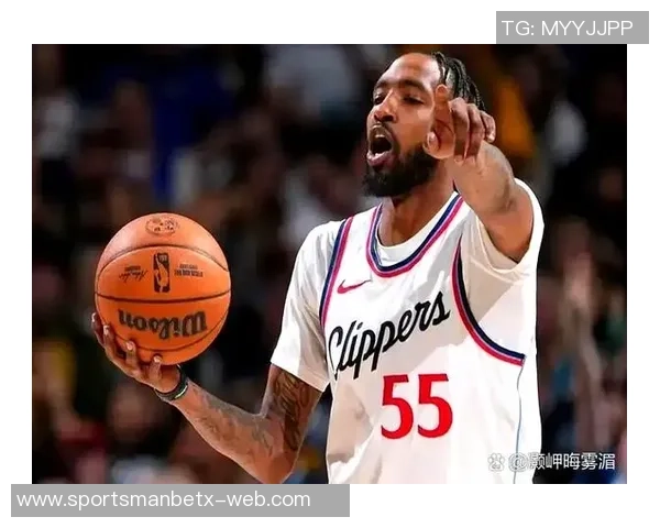 鲍威尔谈球队开局定调强调攻防两端坚持风格的重要性